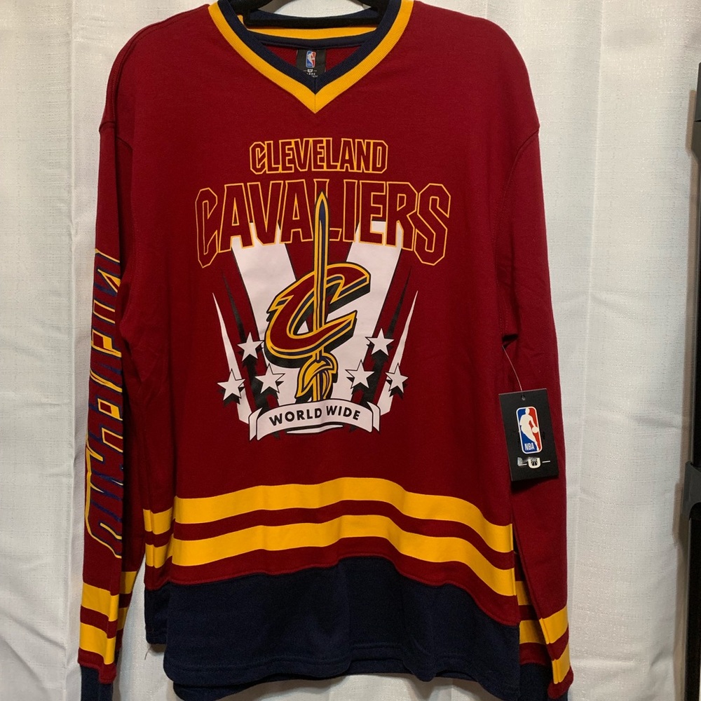 Cleveland Cavaliers sweater sz XL NWT